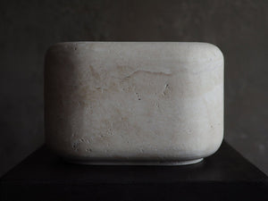 Large Marshmallow by Brendan Tadler® / Beige